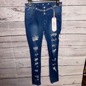 NWT Kohesion Ripped Jeans